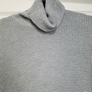 Michael Kors Turtle Neck